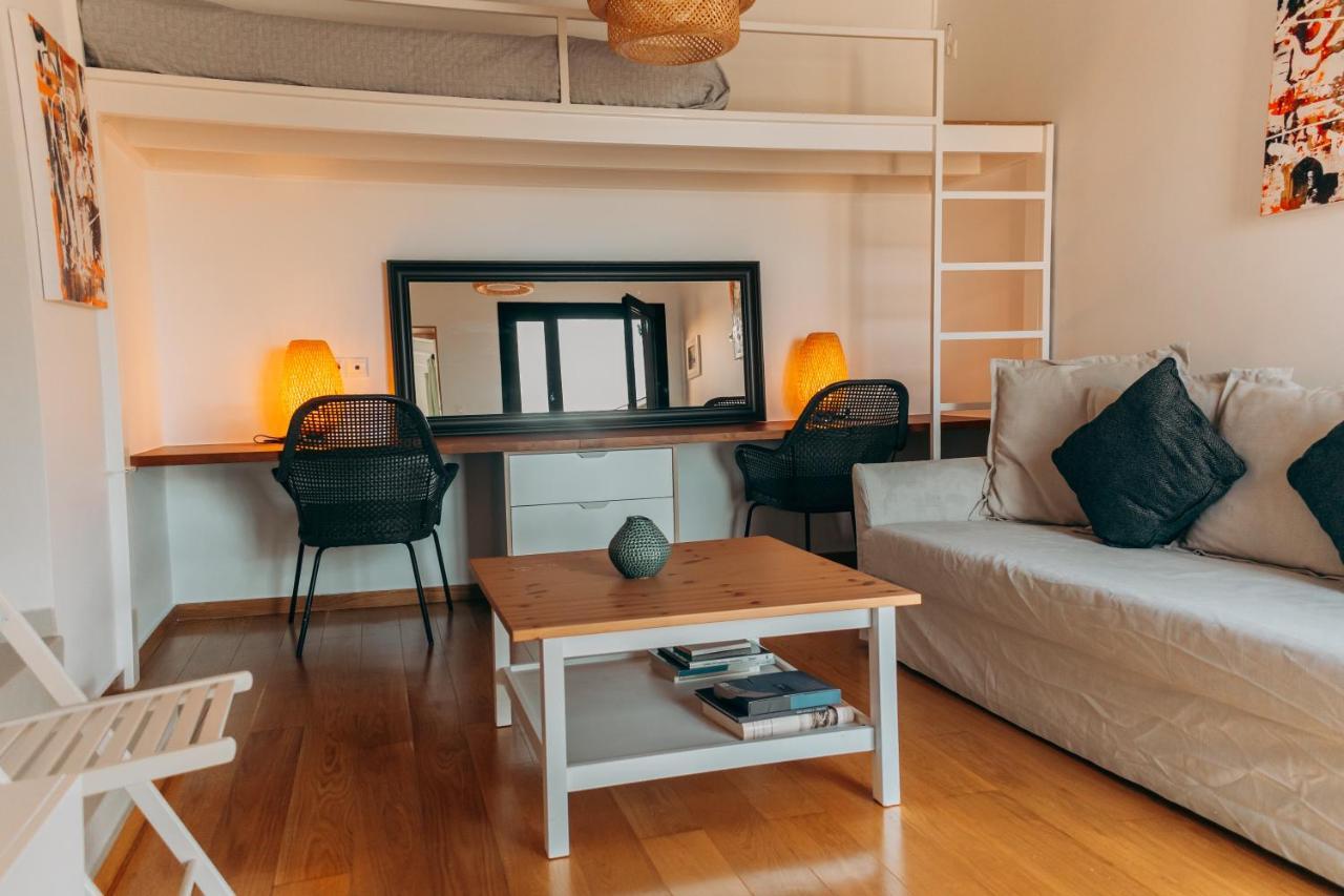 Pool And Sea View Apartments Agia Marina  Екстериор снимка